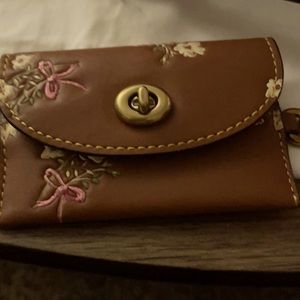 Coach used 1941 small card case.